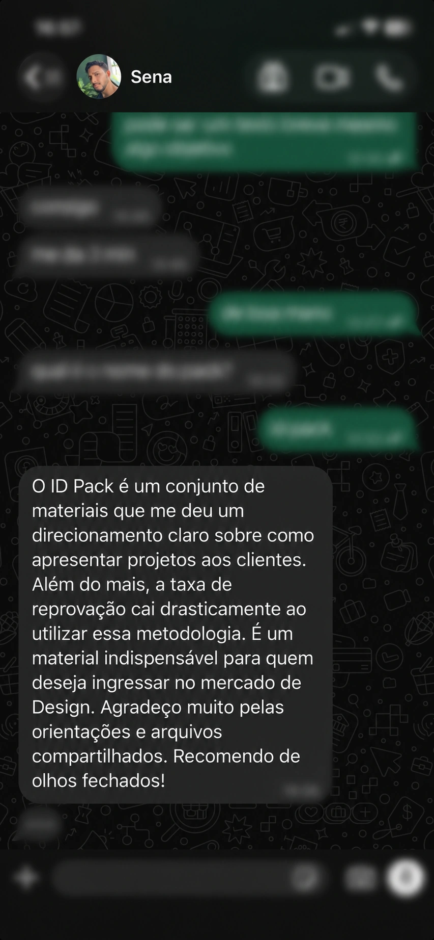 Print do feedback de Sena, com foto e nome; demais mensagens ofuscadas
